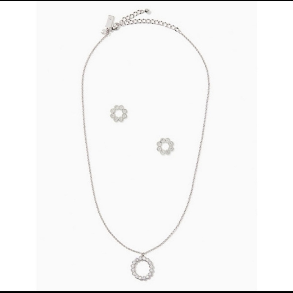 NWT KATE SPADE SILVER FULL CIRCLE PENDANT NECKLACE AND EARRINGS SET! SOLD OUT!
